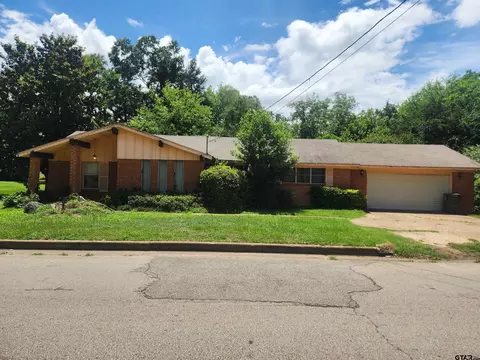 3108 N Grand Ave, Tyler, TX 75702