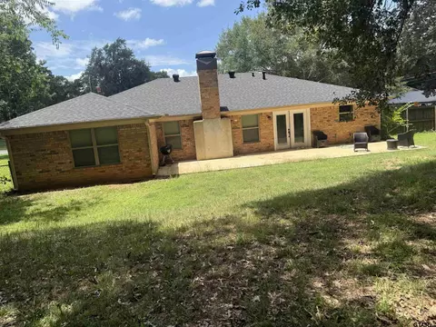 2600 Aspen St, Kilgore, TX 75662
