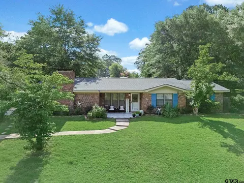 810 Caddo St, Marshall, TX 75672