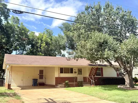 1032 Deaton, Jacksonville, TX 75766
