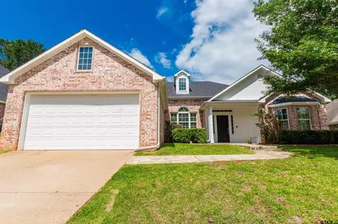 812 Rugby Ln, Whitehouse, TX 75791