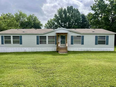 601 S Taylor, Linden, TX 75563