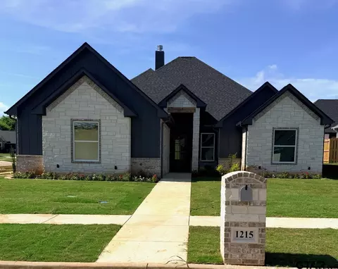 1215 Seagull Cir, Whitehouse, TX 75791