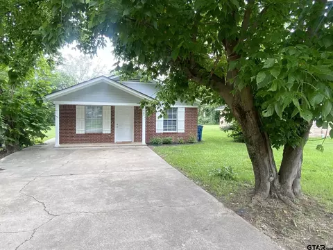 505 Red Springs Ave, Mount Pleasant, TX 75455