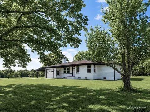9086 Fm 49, Gilmer, TX 75644