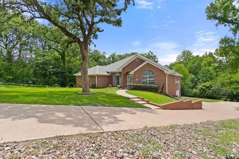 212 E Hideaway Ln, Hideaway, TX 75771