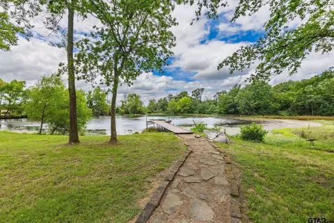 View/Area - 609 County Road 2421, Como, TX 75431 photo 2 of 4