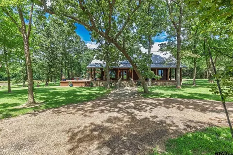 Exterior - 609 County Road 2421, Como, TX 75431 photo 1 of 6