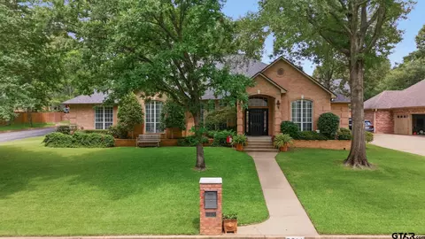 6714 La Costa Dr, Tyler, TX 75703