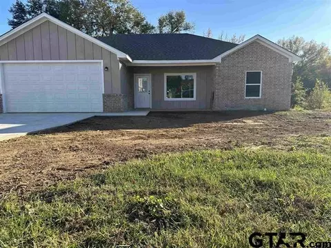 805 Willow Creeek, Jacksonville, TX 75766
