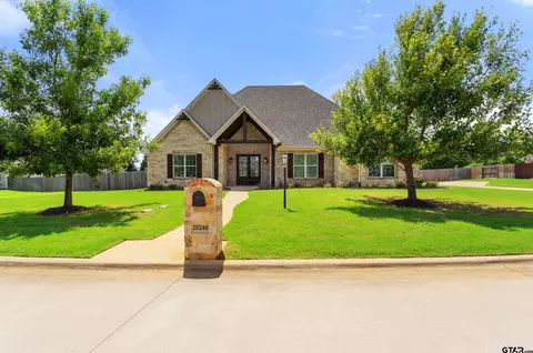 20246 Deer Hollow Dr, Bullard, TX 75757