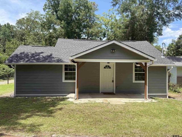816 Newsome, Gilmer, TX 75644
