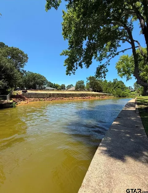 259 S Bay Dr, Bullard, TX 75757