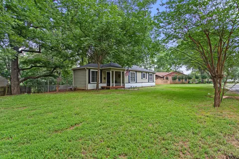 921 W Ellis Dr, Tyler, TX 75701