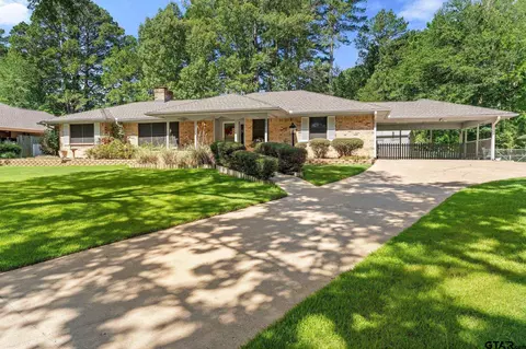 402 Shady Bnd, Quitman, TX 75783