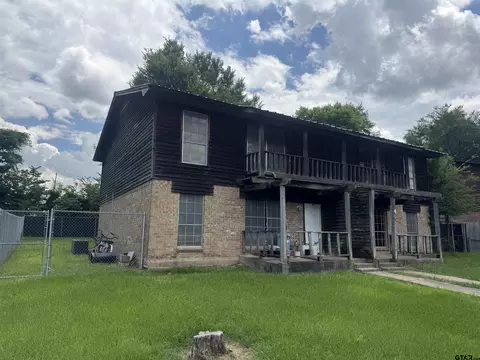 212 N Mimosa, Ore City, TX 75683