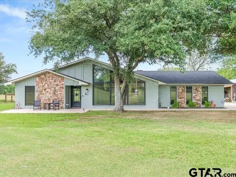 362 Vz County Road 3404, Wills Point, TX 75169