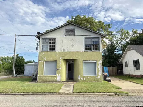 206 E 9th, Mount Pleasant, TX 75455