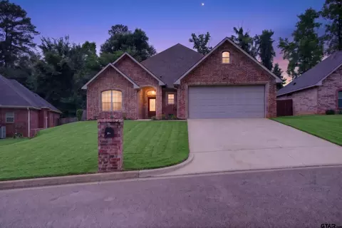 811 Rugby, Whitehouse, TX 75791