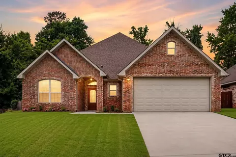 811 Rugby, Whitehouse, TX 75791