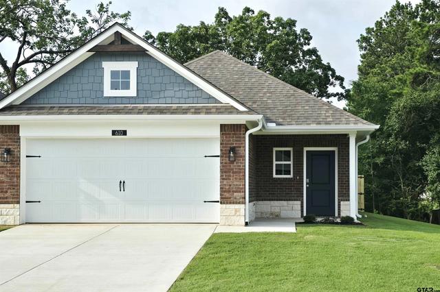 610 Park Central, Chandler, TX 75758