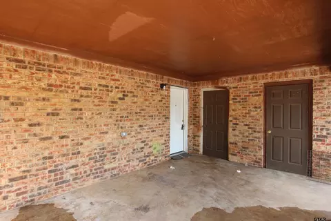 1428 12 E Houston, Tyler, TX 75702