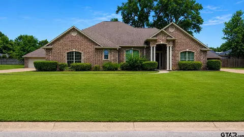 518 Susie, Chandler, TX 75758