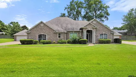 518 Susie, Chandler, TX 75758
