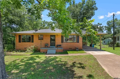 112 Blacknall, Henderson, TX 75652