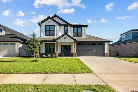 7920 Greenhill Dr, Tyler, TX 75703