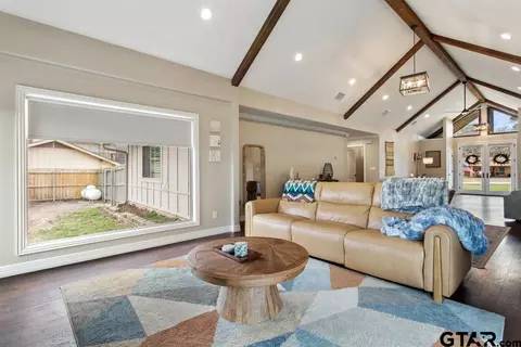 Living - 237 Hideaway Ln, Hideaway, TX 75771 photo 3 of 5