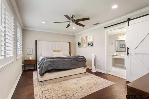 Bedroom - 237 Hideaway Ln, Hideaway, TX 75771 photo 3 of 4