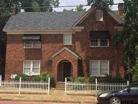 621 W Houston #1, Tyler, TX 75701