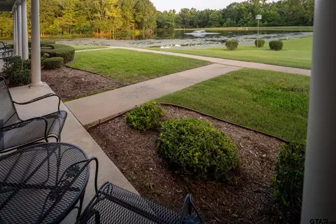 1912 Hollylake Cir, Tyler, TX 75703
