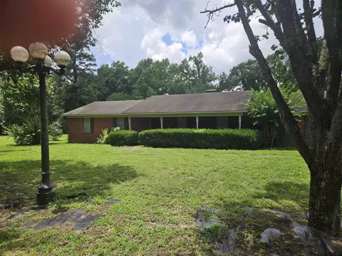 409 Dial St, Jacksonville, TX 75766