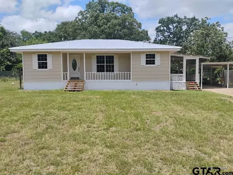 389 Wells St, Hawkins, TX 75765