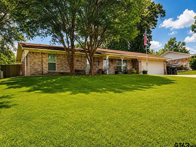 1704 Eastwood St, Longview, TX 75604