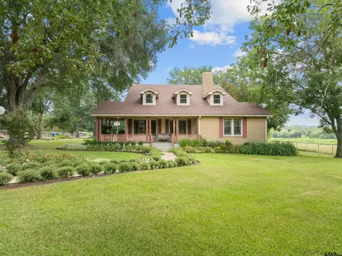 2807 S Fm 225, Henderson, TX 75654