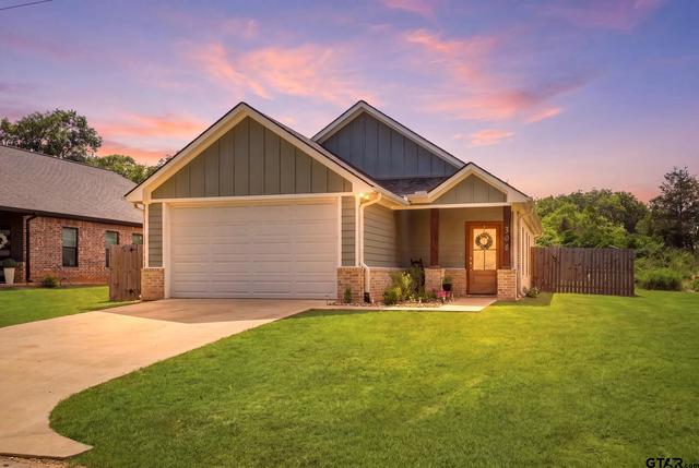 306 Bradford St, Arp, TX 75750