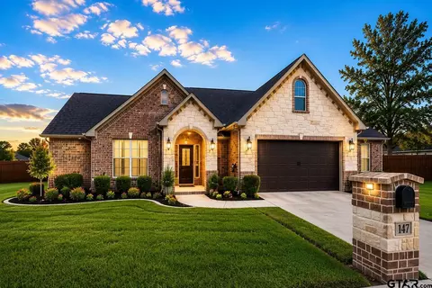 310 Rosewood Dr, Mount Pleasant, TX 75455