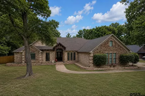 13669 Karah Ln, Lindale, TX 75771
