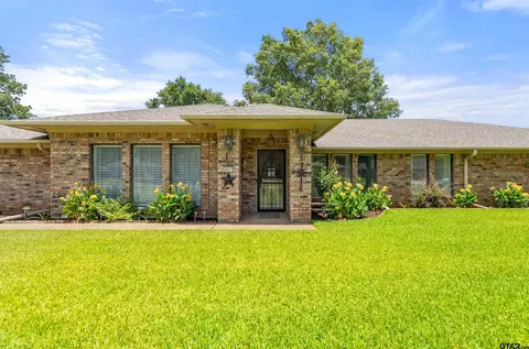 507 Ridgeway, Chandler, TX 75758
