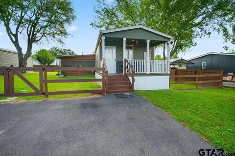 340 Apache, Quitman, TX 75783 photo 2