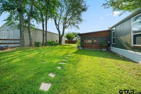 340 Apache, Quitman, TX 75783 photo 18