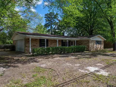 300 Robert E Lee, Tyler, TX 75703