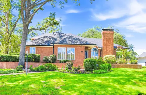 1601 Brandywine Dr, Tyler, TX 75703