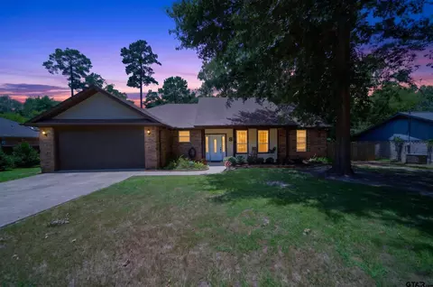 19110 Pinedale Cir, Flint, TX 75762