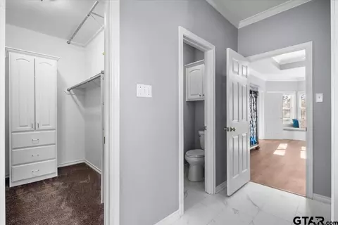 Entry Way - 519 E Hideaway Ln, Hideaway, TX 75771 photo 2 of 5