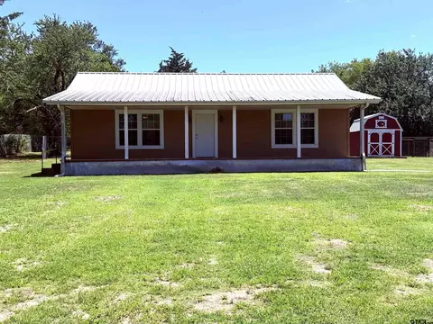 175 NW Cr 1010, Mount Vernon, TX 75457