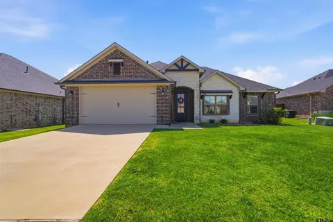 208 Patience, Lindale, TX 75771